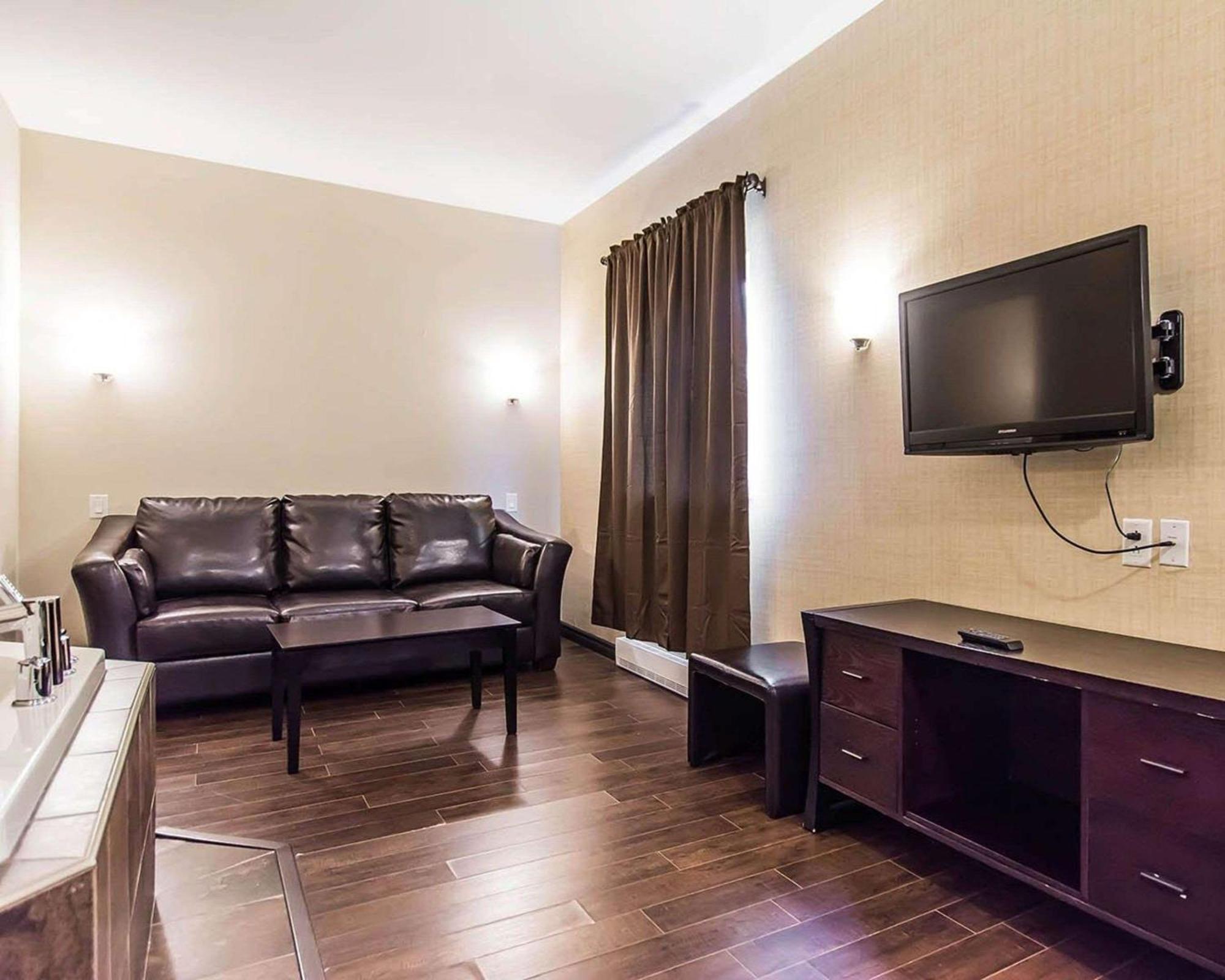 Quality Inn Moncton Luaran gambar